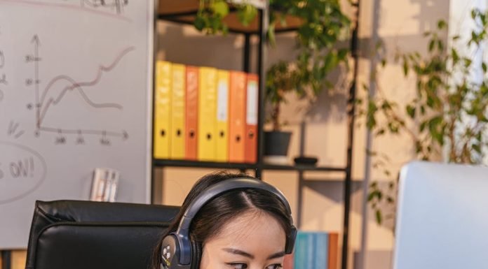 How to Start a Framing Business: A Step-by-step Guide