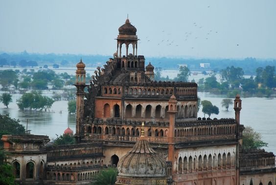 Tourist places in Lucknow_3