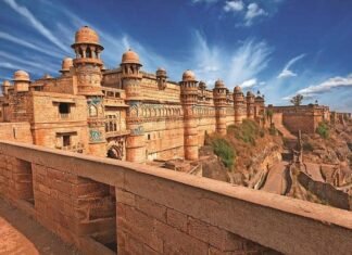 14 Best Places to Visit in Gwalior