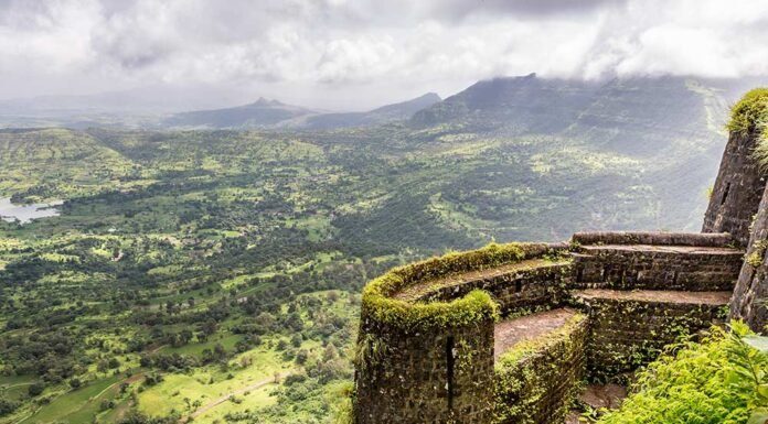 10 Places to Visit Near Pune within 50 km