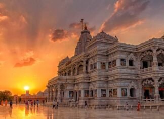 10 Best Places to Visit in Hyderabad with Friends