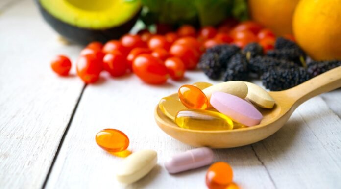 13 Best Multivitamin Tablets for Eyes