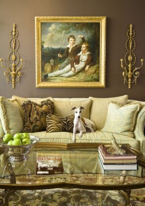 13 Photo Frame Ideas for Living Room - Spruce Styles