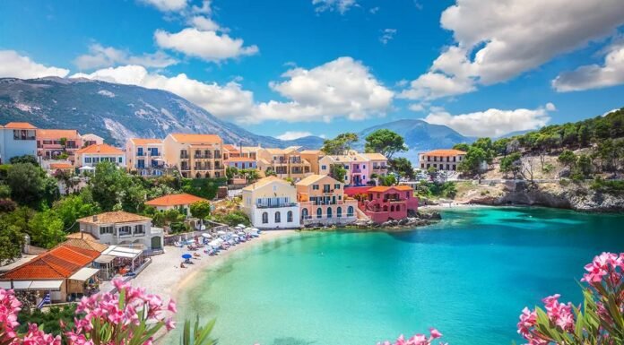 10 Best Places to Visit in Greece for an Unforgettable Trip