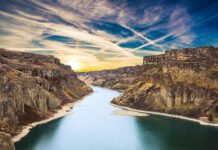 10 Places to Visit in Idaho for Nature and Adventure