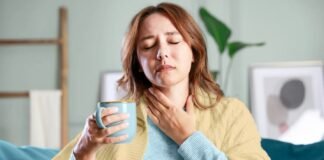 Best Tea for Sore Throat Relief Naturally