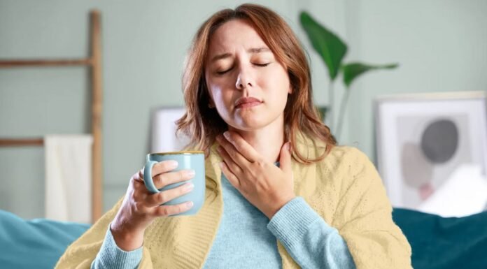 Best Tea for Sore Throat Relief Naturally